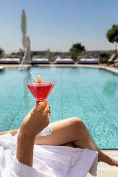 cassia hotel jerusalem