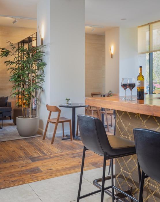 cassia hotel jerusalem