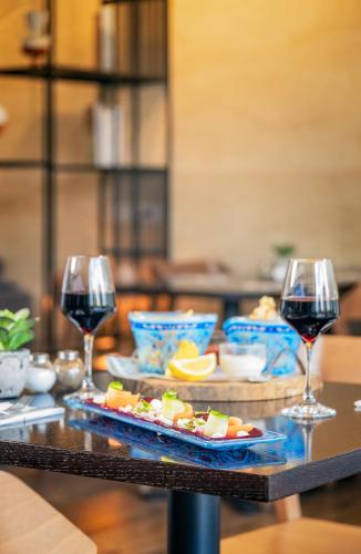 cassia hotel jerusalem