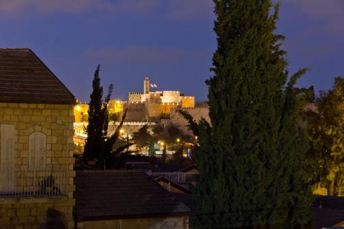 cassia hotel jerusalem