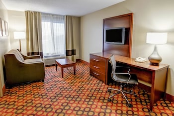 comfort suites concord mills
