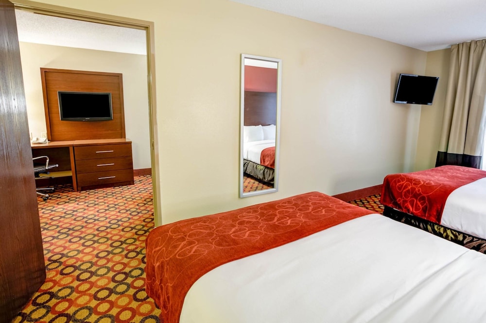 comfort suites concord mills