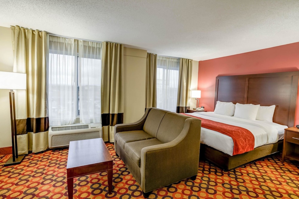 comfort suites concord mills