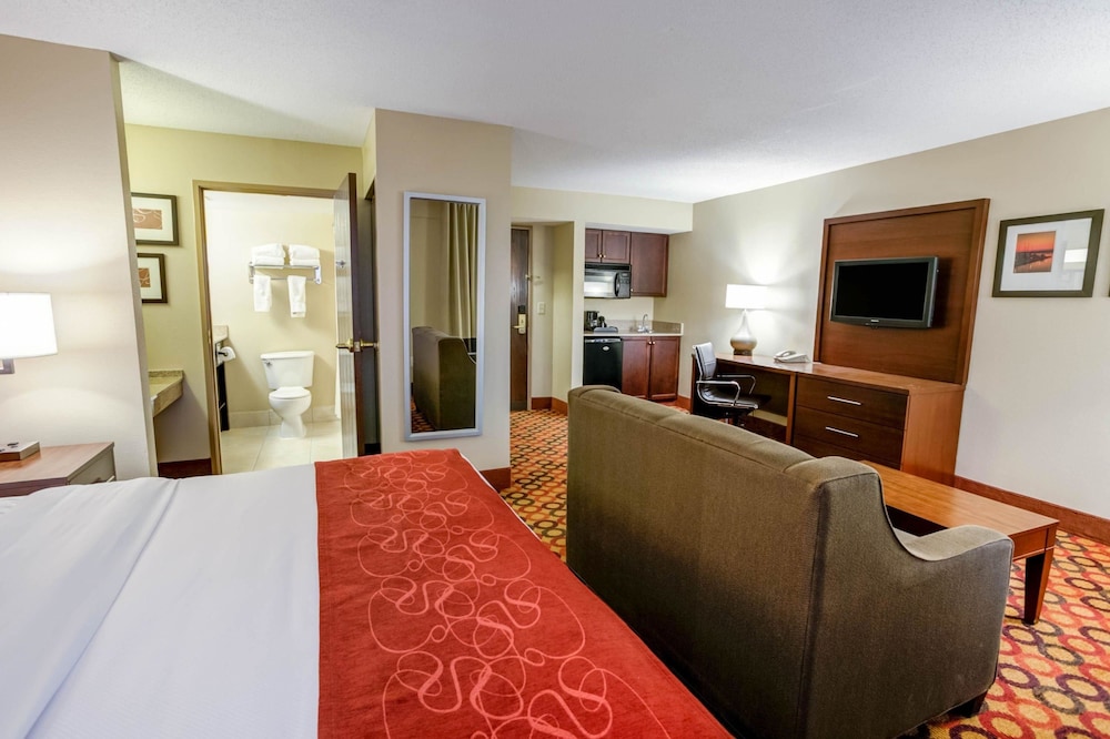 comfort suites concord mills