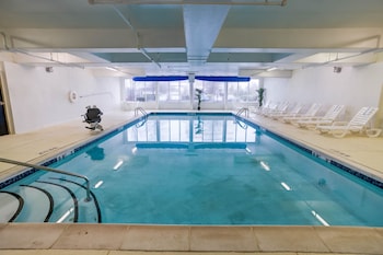 comfort suites concord mills