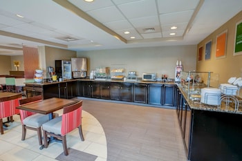 comfort suites concord mills