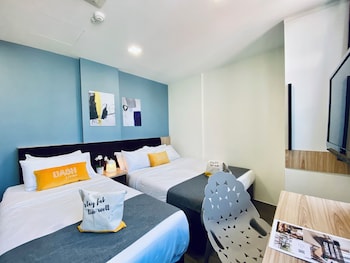 rucksack inn mackenzie