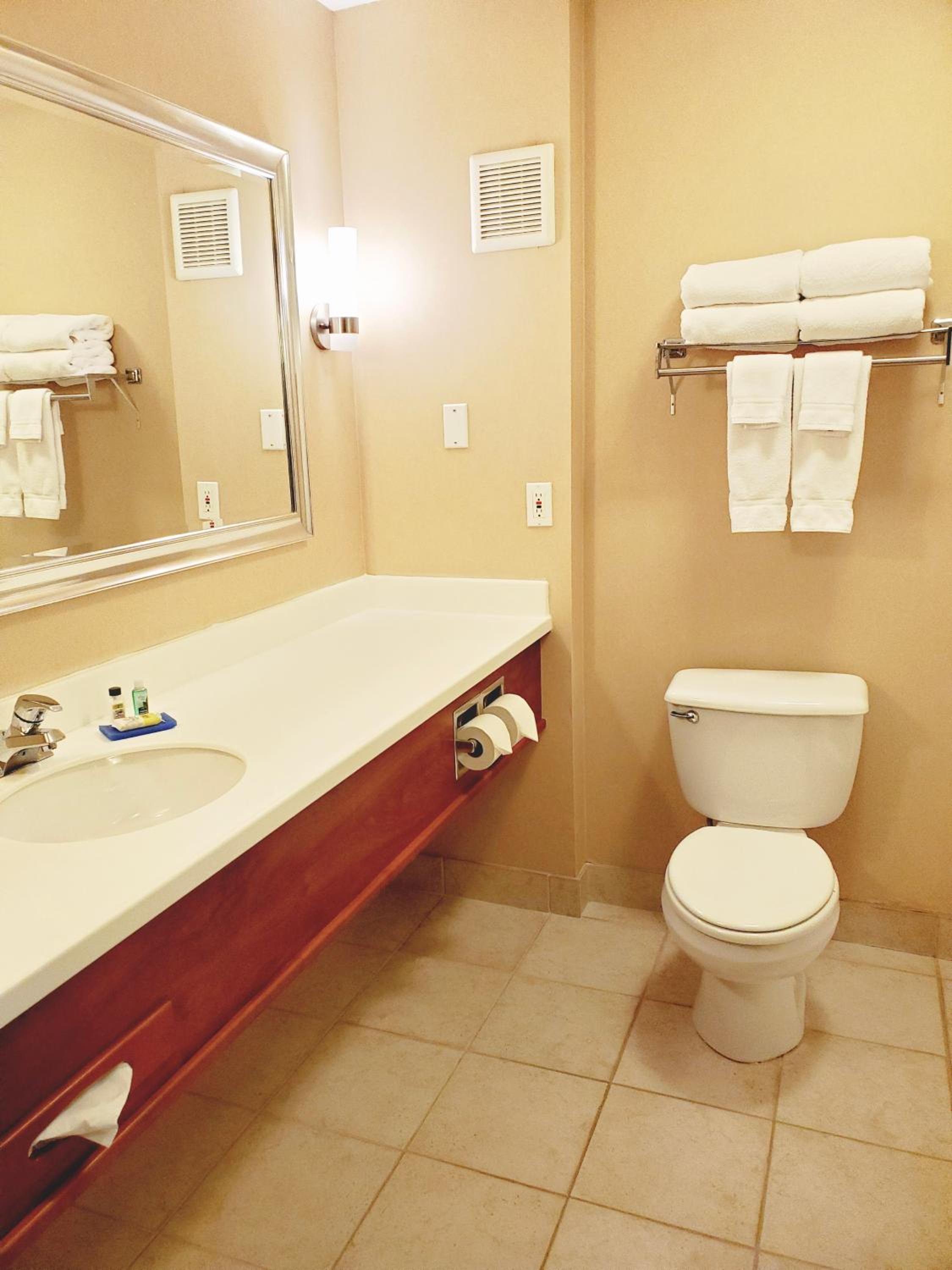 holiday inn express hotel and suites portland nw downtown by ihg