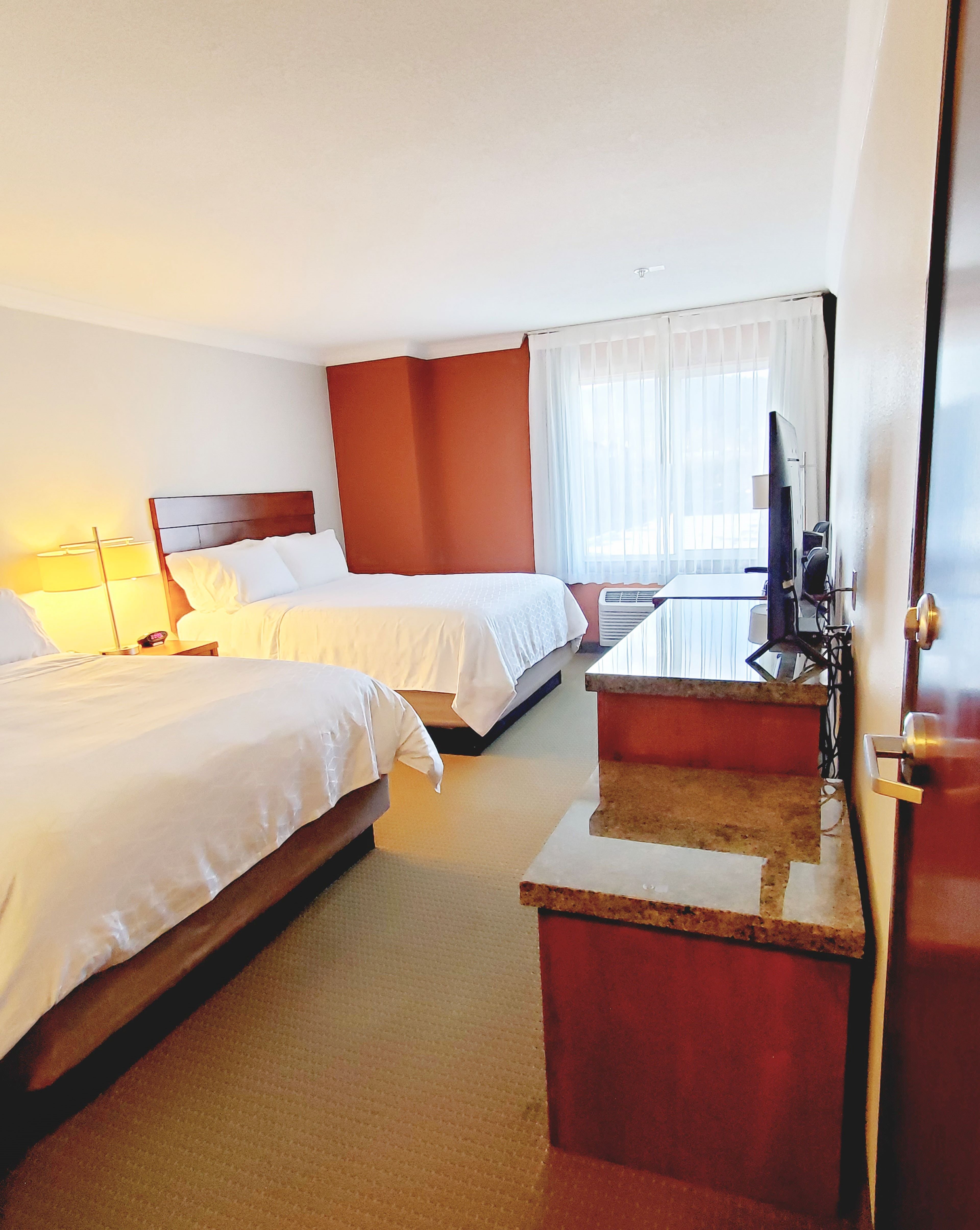 holiday inn express hotel and suites portland nw downtown by ihg