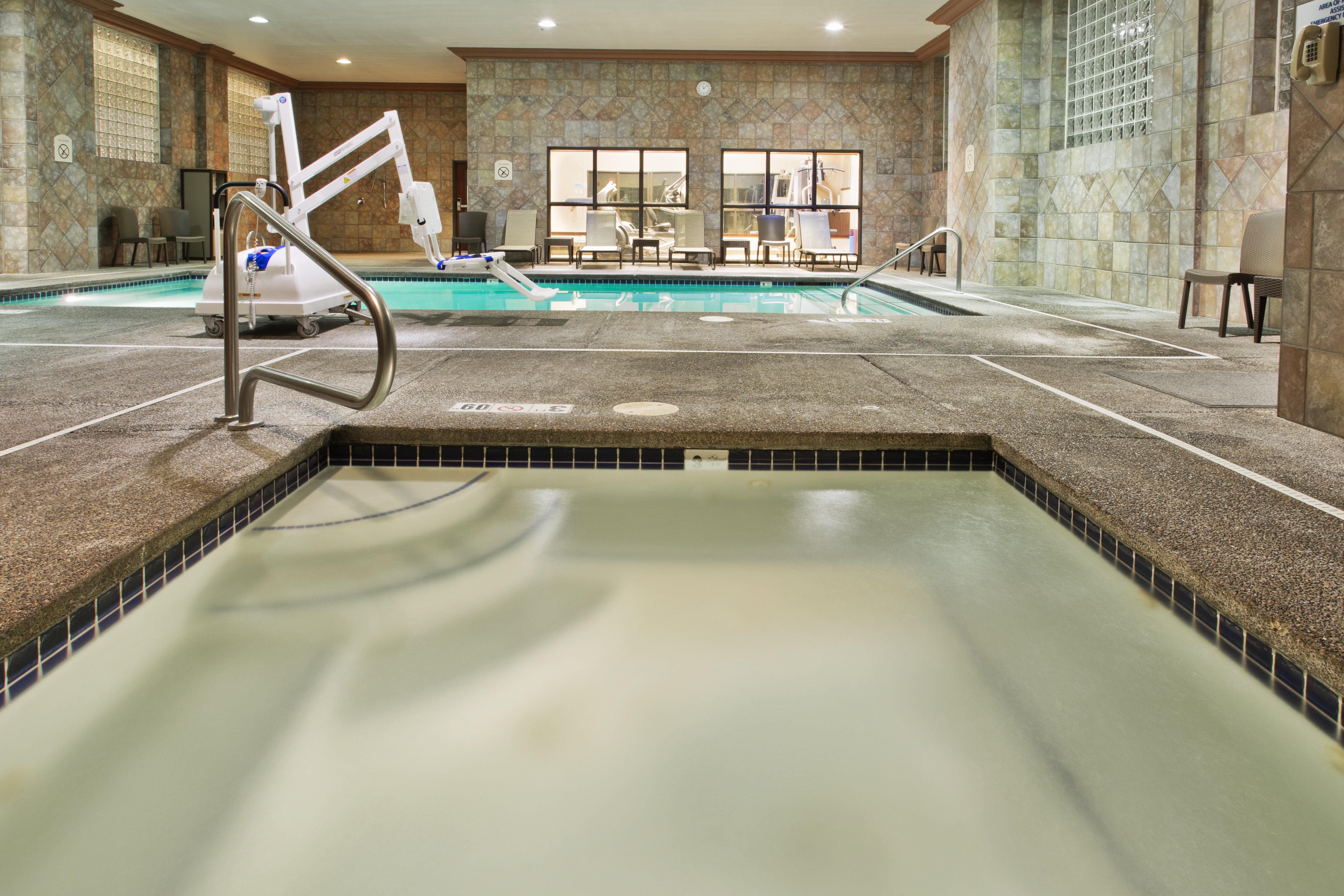 holiday inn express hotel and suites portland nw downtown by ihg
