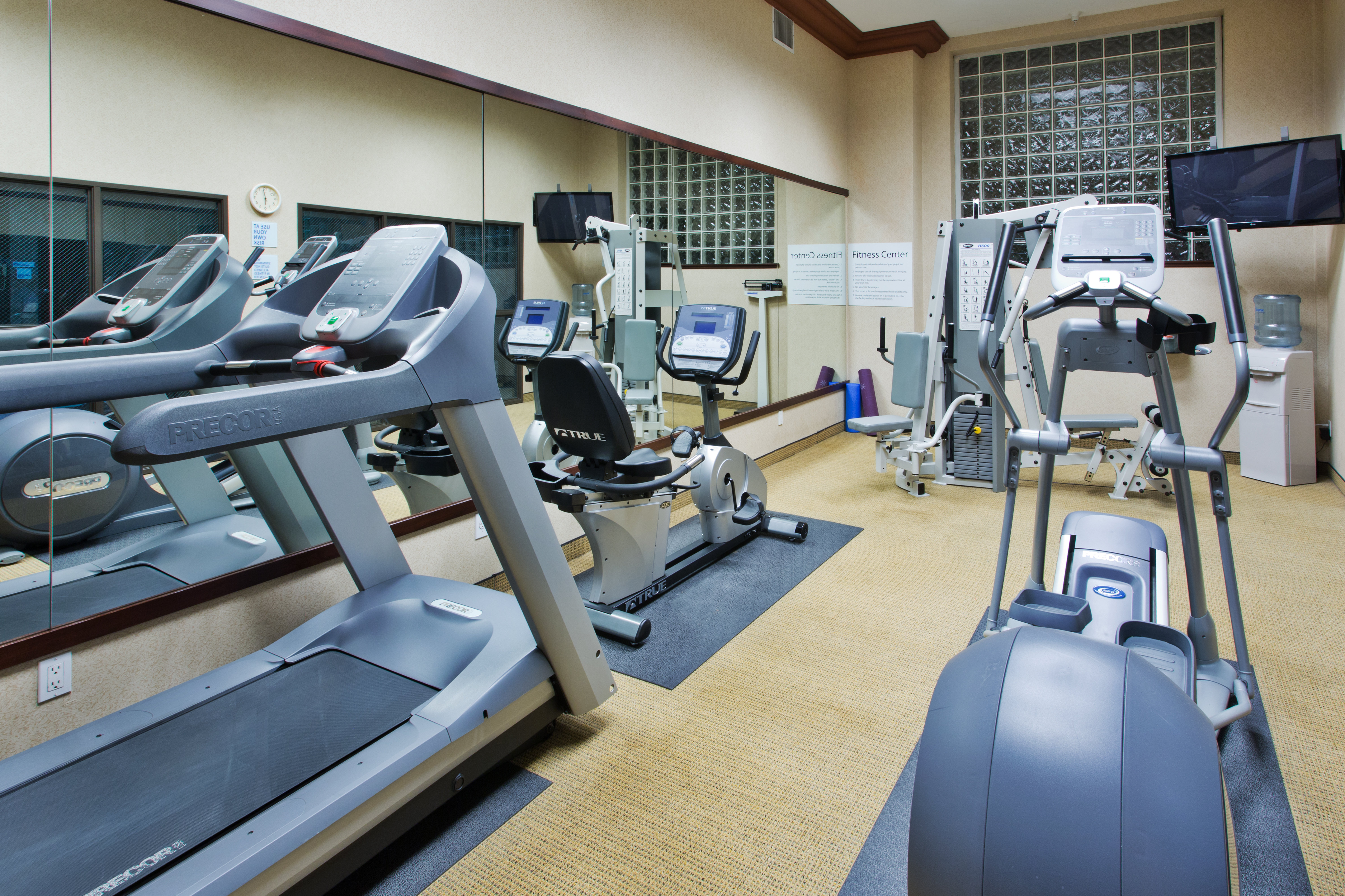 holiday inn express hotel and suites portland nw downtown by ihg
