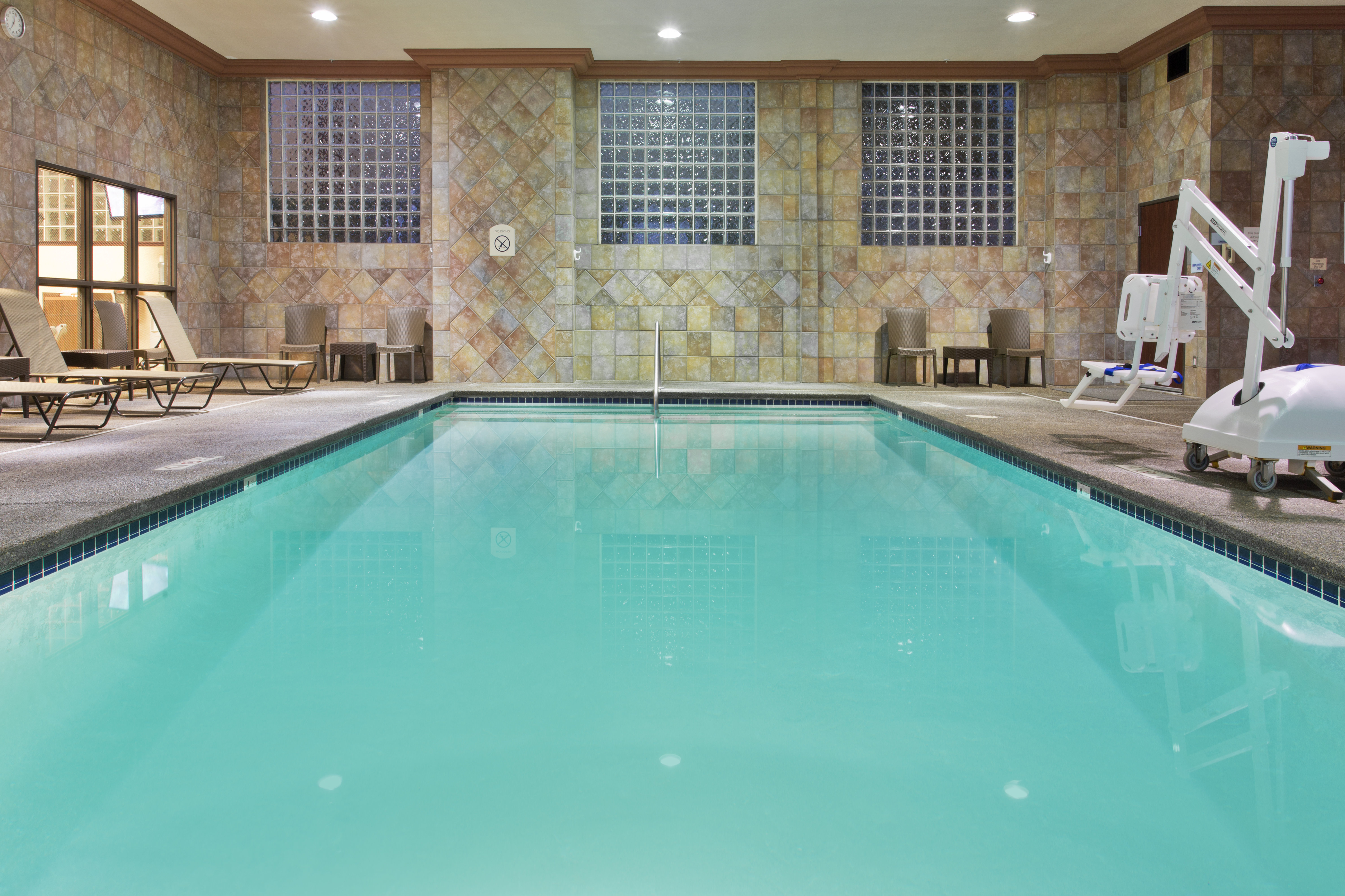 holiday inn express hotel and suites portland nw downtown by ihg