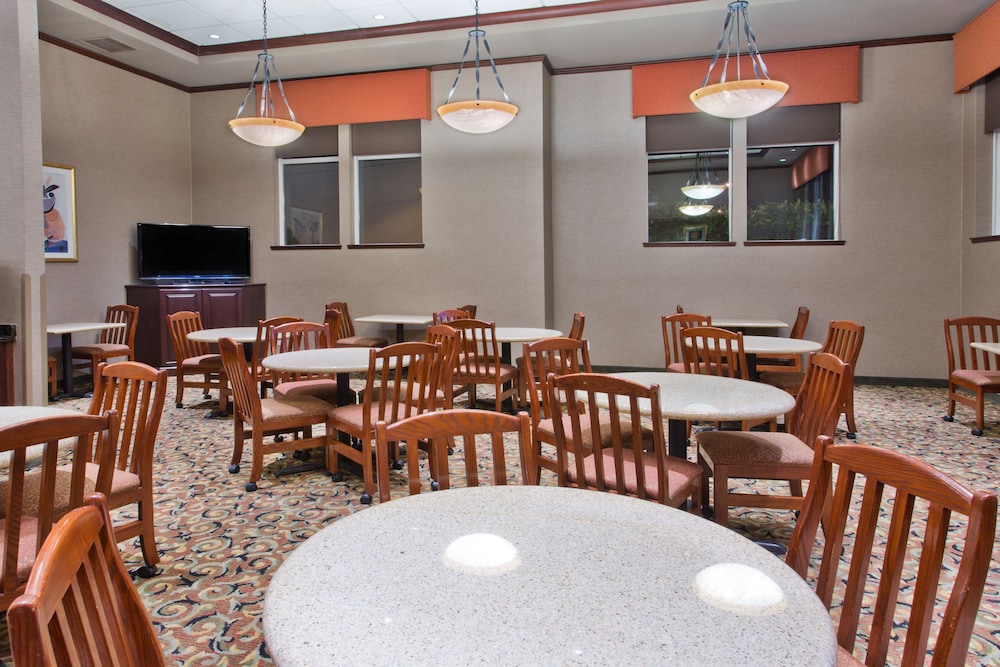 holiday inn express hotel and suites portland nw downtown by ihg