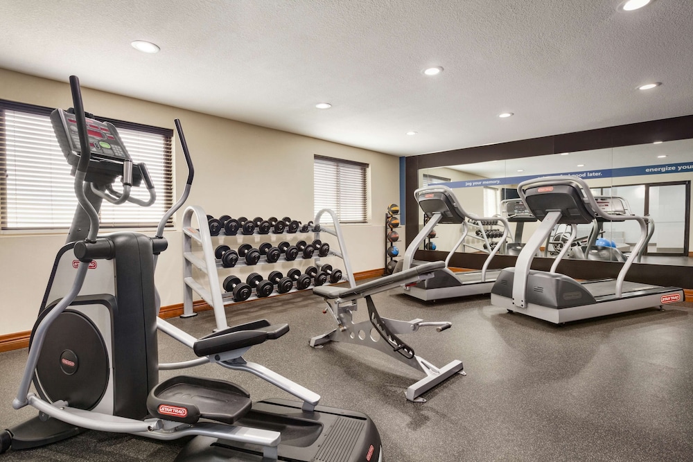 hampton inn clackamas