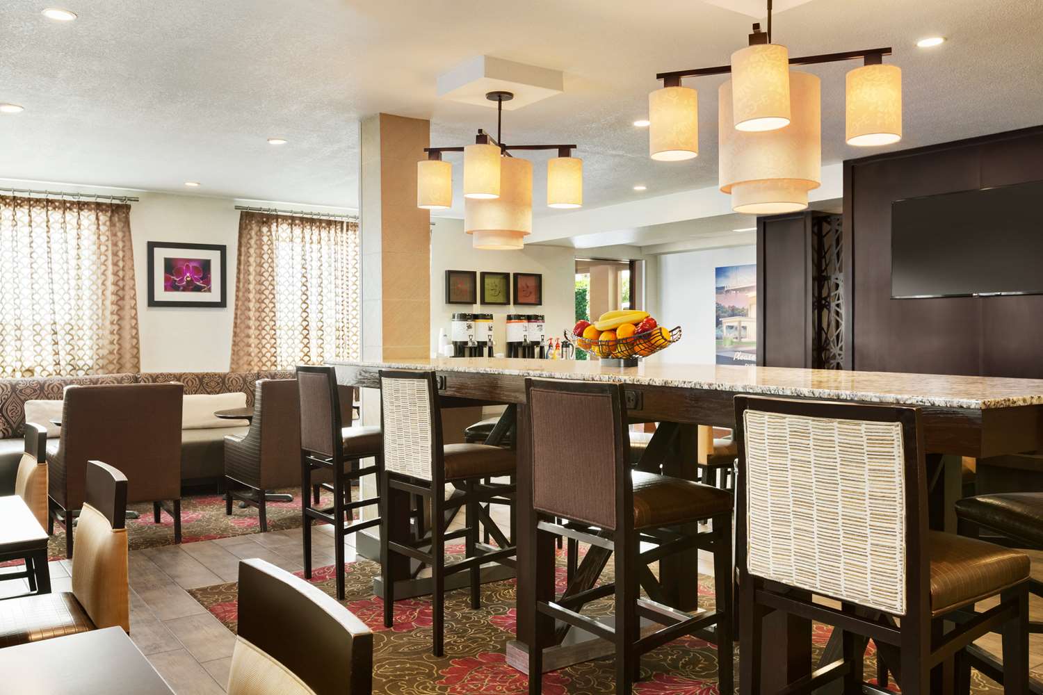 hampton inn clackamas