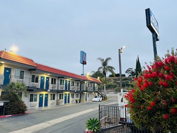 motel 6 la mesa ca san diego