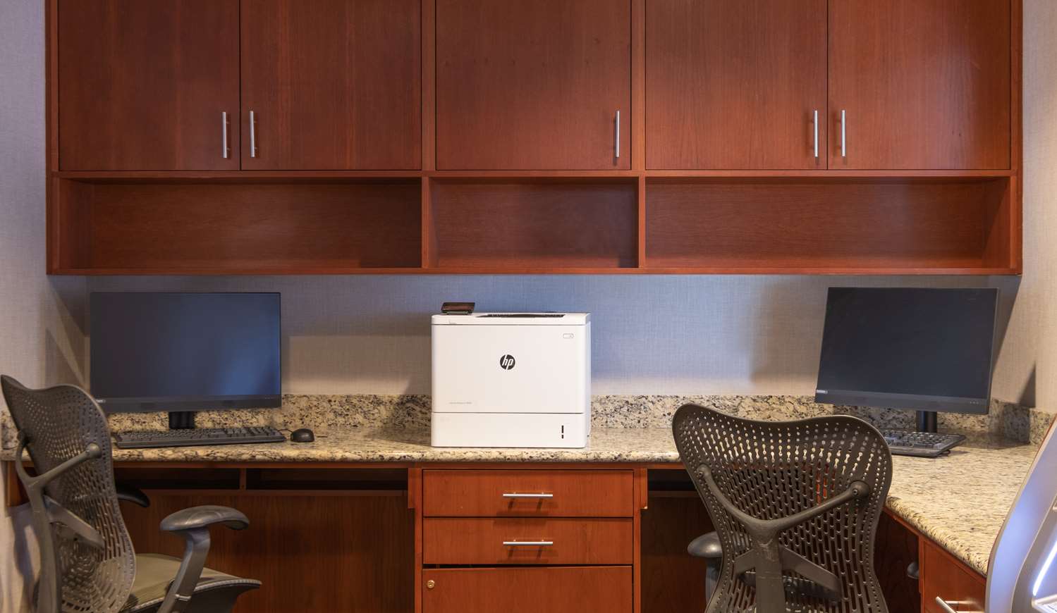 hilton garden inn bwi airport