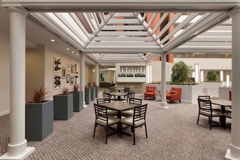 Embassy Suites By Hilton Baltimore At Bwi Airport,Bel Air>>Baltimore,4 star