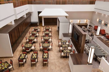 Embassy Suites By Hilton Baltimore At Bwi Airport,Bel Air>>Baltimore,4 star