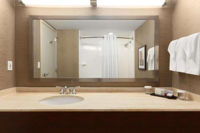 embassy suites by hilton baltimore at bwi airport