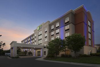 holiday inn express and suites baltimore bwi airport