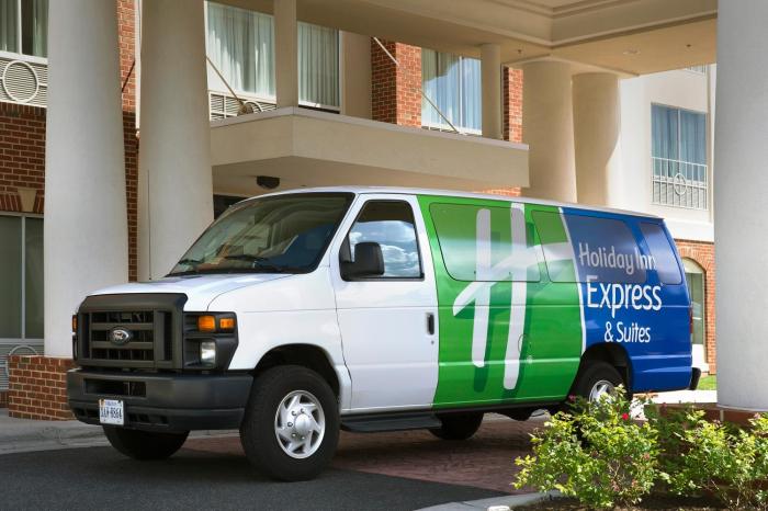 holiday inn express and suites baltimore bwi airport