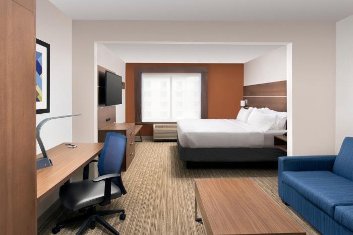 holiday inn express and suites baltimore bwi airport