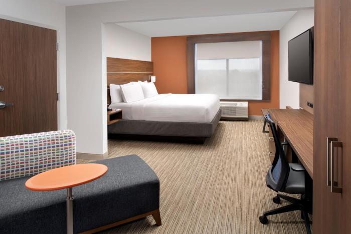 holiday inn express and suites baltimore bwi airport