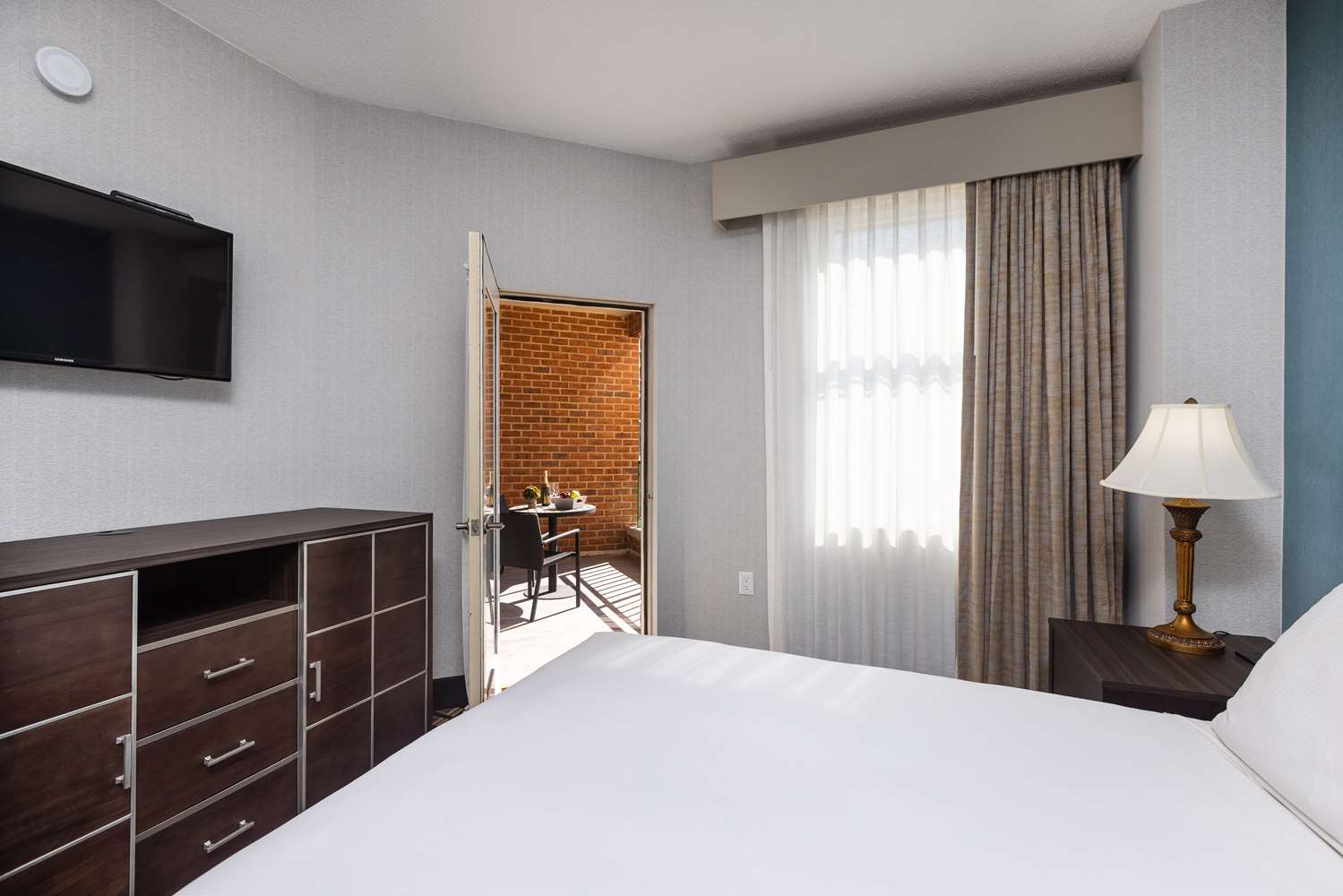 inn at the colonnade baltimore a doubletree by hilton