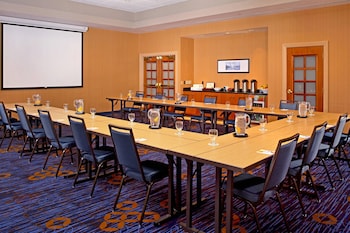 courtyard by marriott baltimore downtown inner harbor