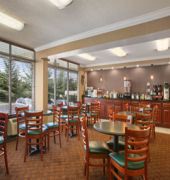 red roof inn baltimore