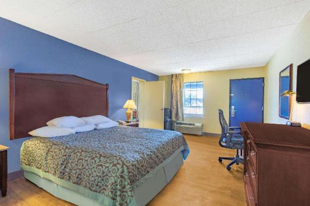 red roof inn baltimore