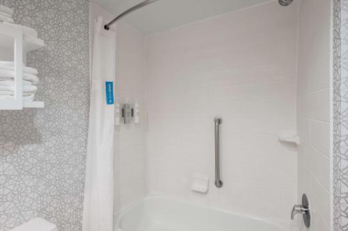 hampton inn baltimore white marsh