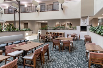 Embassy Suites By Hilton Fort Myers Estero,Estero>>Bonita Springs,4 star