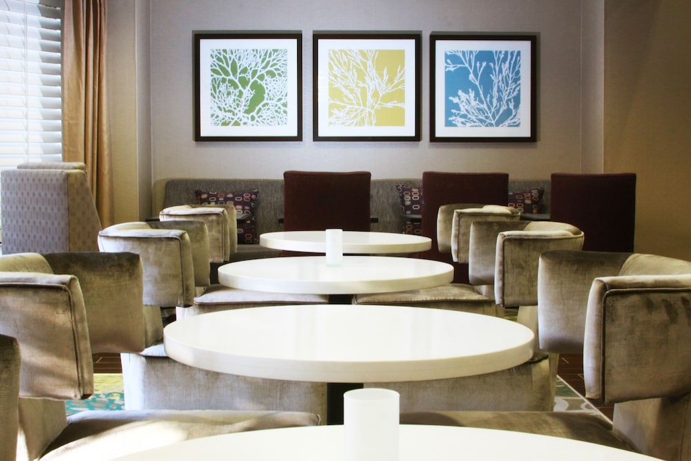 hampton inn and suites fort myers beach sanibel gateway