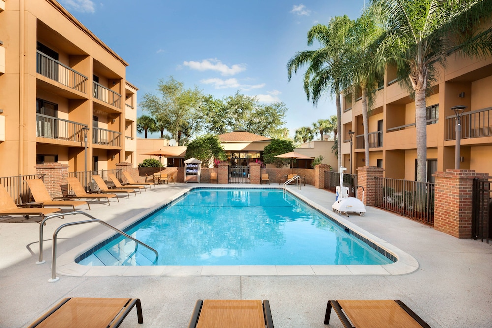 Courtyard By Marriott Fort Myers Cape Coral,Fort Myers>>Cape Coral,3 star