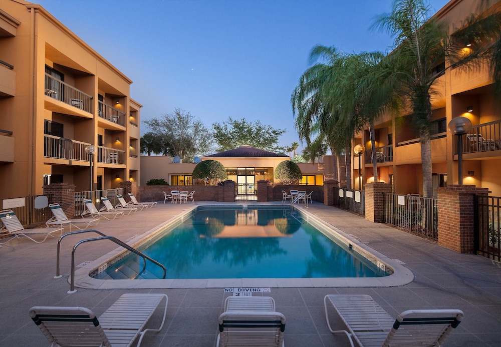 Courtyard By Marriott Fort Myers Cape Coral,Fort Myers>>Cape Coral,3 star