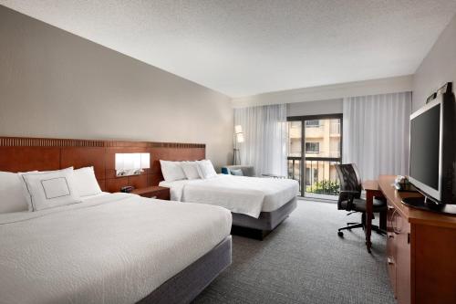 courtyard by marriott fort myers cape coral
