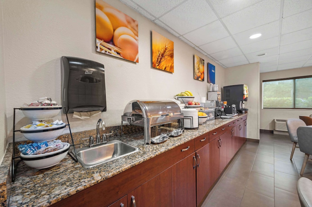 comfort inn fort myers northeast