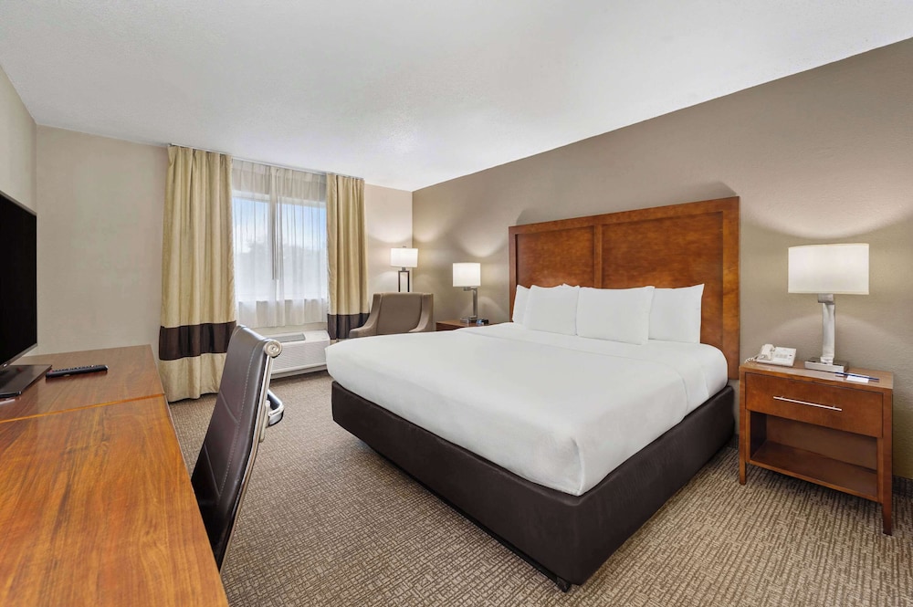 comfort inn fort myers northeast
