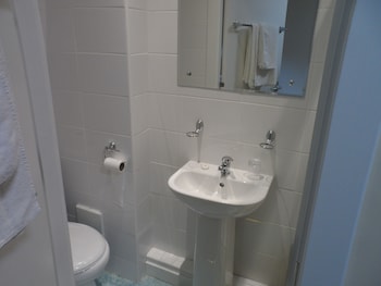 britannia hotel edinburgh