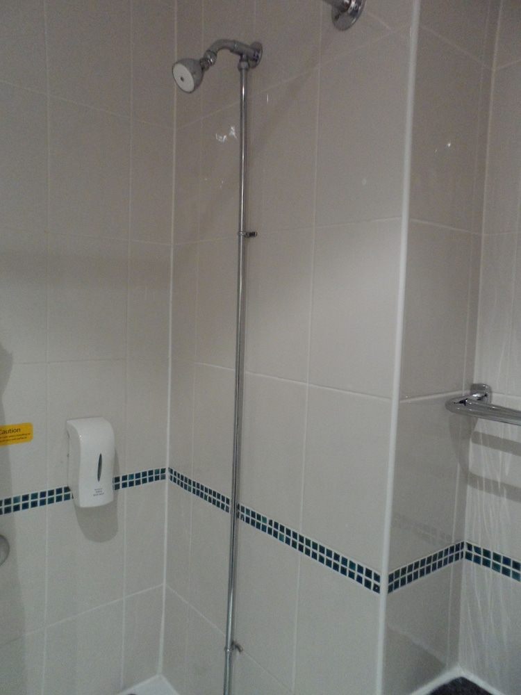 britannia hotel edinburgh