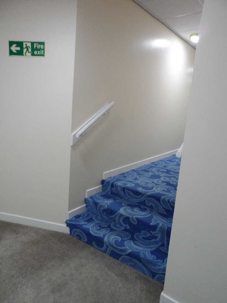 britannia hotel edinburgh