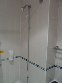 britannia hotel edinburgh