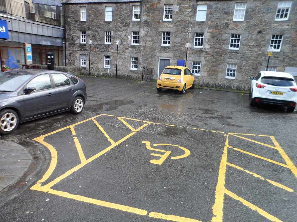 britannia hotel edinburgh