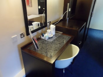 britannia hotel edinburgh