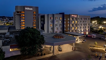 hilton st louis airport