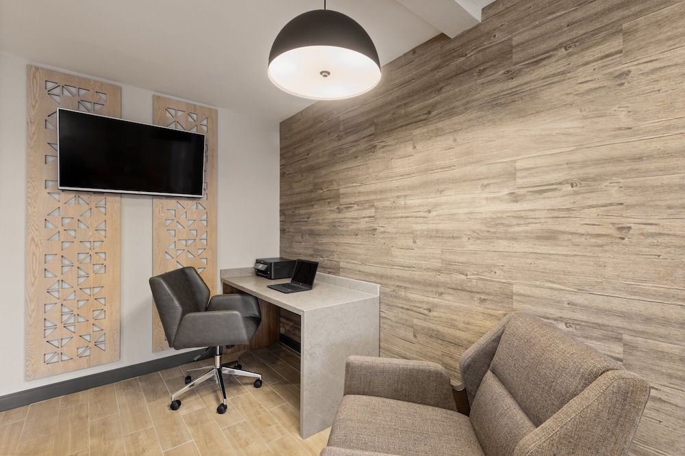 candlewood suites st louis st charles by ihg