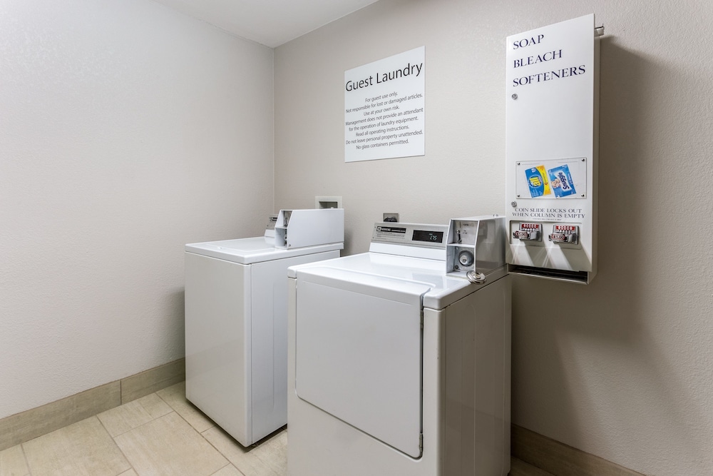 holiday inn express and suites ofallon shiloh by ihg
