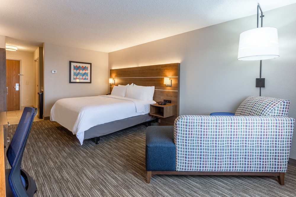holiday inn express and suites ofallon shiloh by ihg